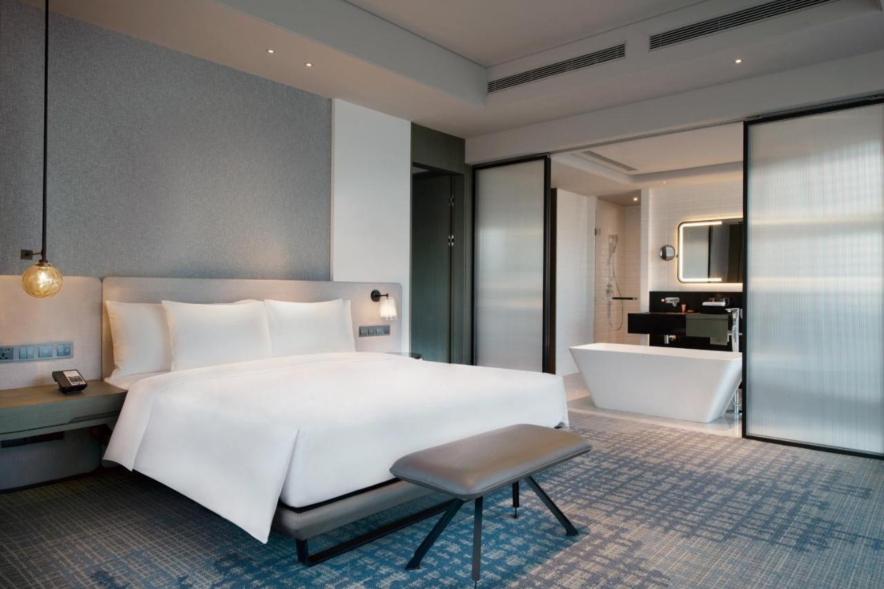 Crowne Plaza Shenzhen World Exhibition And Convention Center, An Ihg Hotel Exterior foto